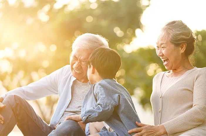 Ilustrasi Kakek Nenek Sehat sampai tua.